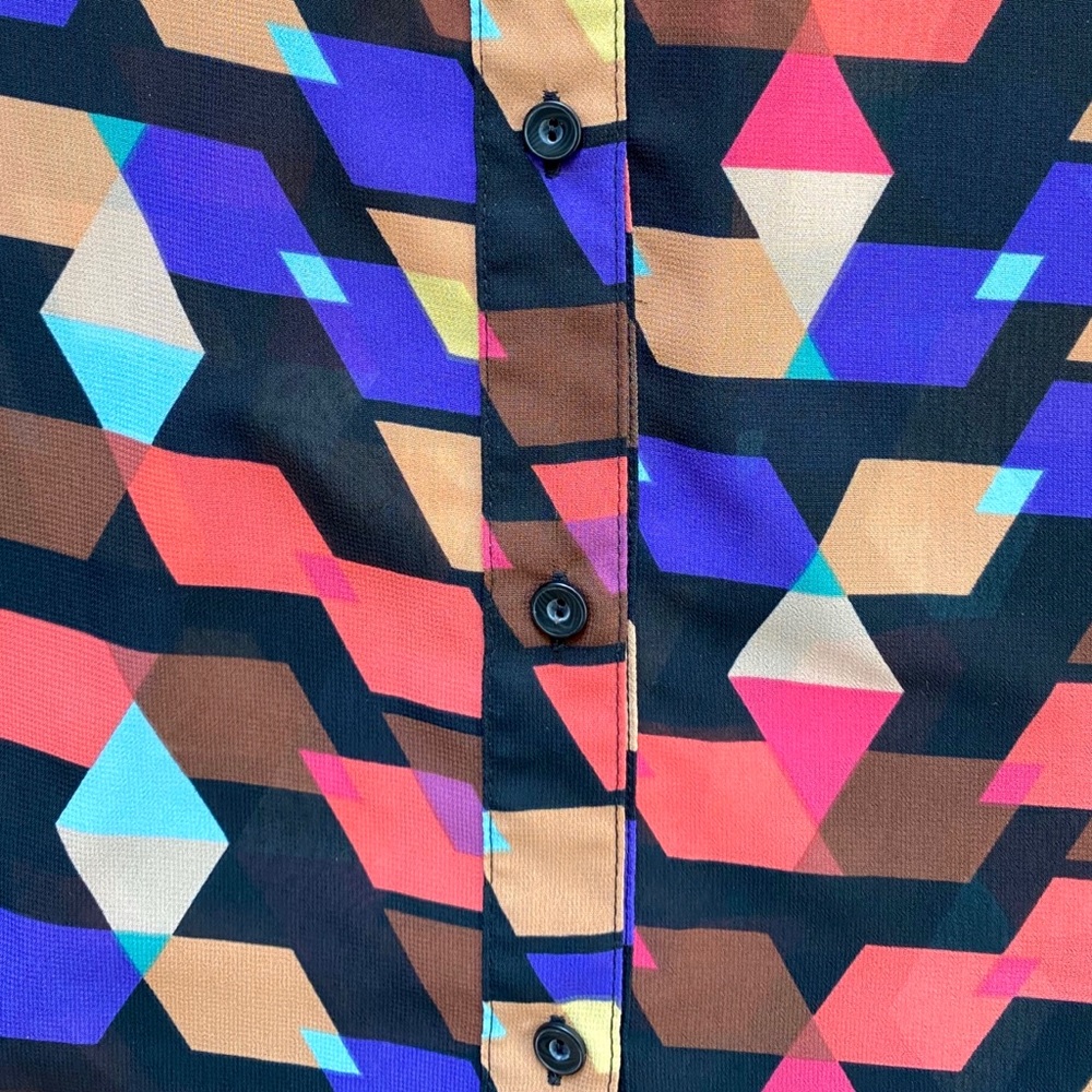 Geometric Patterned Button Up - image 8